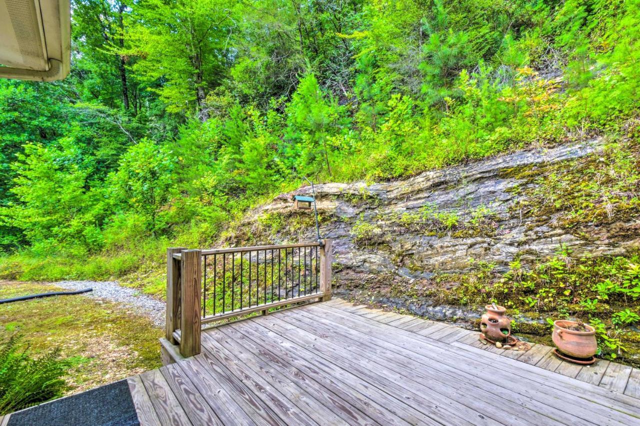 Cozy Riverside Dahlonega Home With Kayaks And Fire Pit Kültér fotó